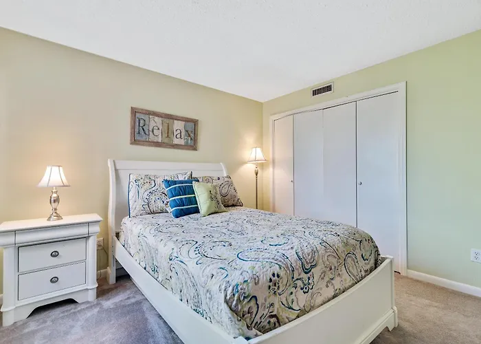 Needle Rush Point Unit F23 Holiday home *