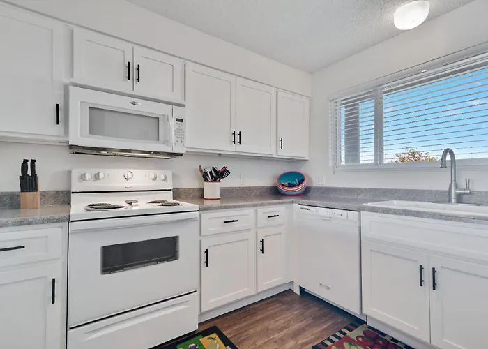 Needle Rush Point Unit F23 Holiday home Pensacola